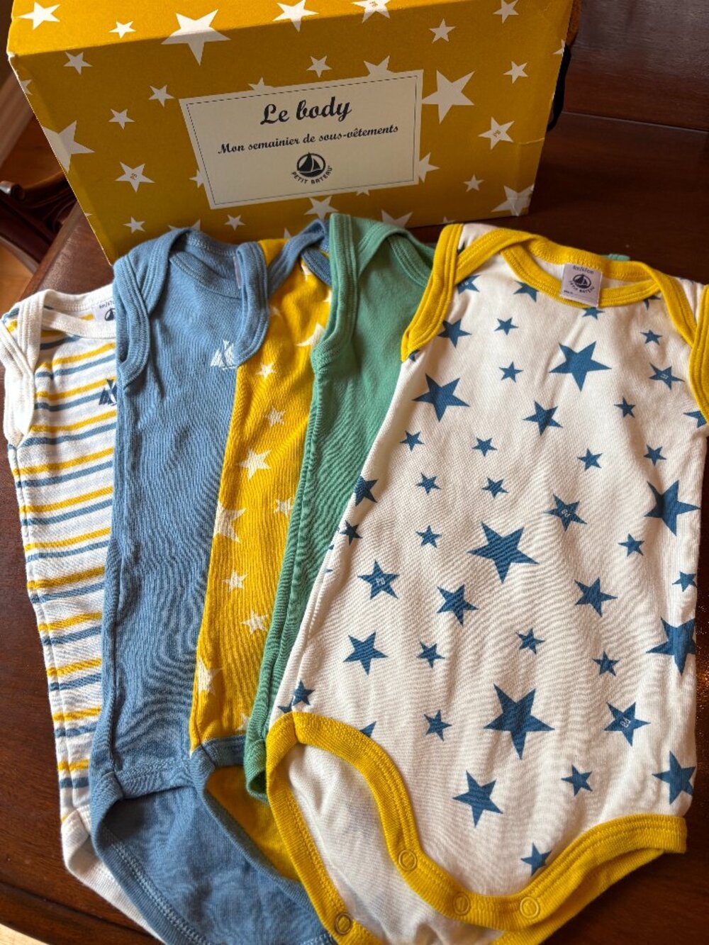 Petit Bateau Set of 5 Onesies 6 Months